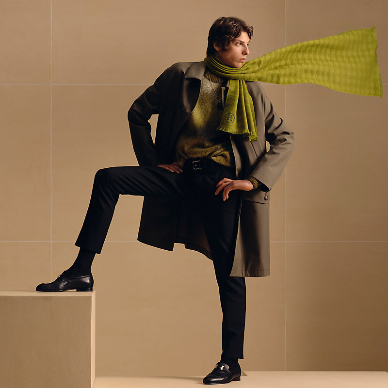 カシミヤマフラー 40×180 cm 《Hエンボス》 - グリーン | Hermès